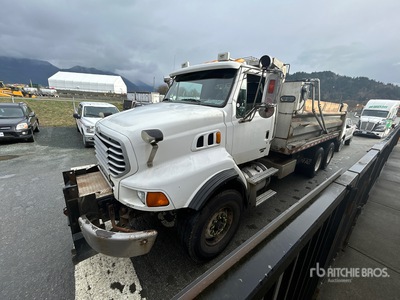 2007 Sterling LT9500 T/A Camión dumper