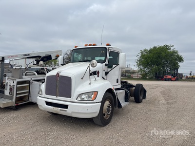 2016 Kenworth T370 4x2 S/A Day Cab Truck Tractor
