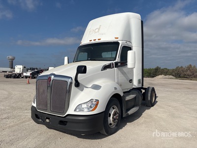2018 Kenworth T680 4x2 S/A Day Cab Truck Tractor