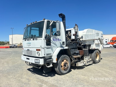 Tymco 600 on 2001 Freightliner FC70 Sweeper Truck