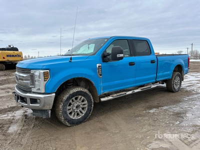 2019 Ford F-250 XLT 4x4 Crew Cab Pickup