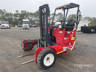 2020 Moffett M8 25.3W NX 2500 kg 3x3 Truck Mounted Forklift