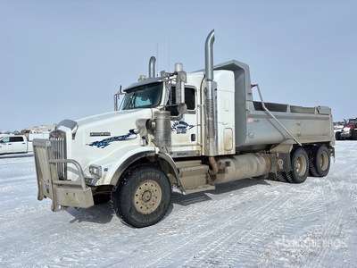 2007 Kenworth T800 6x4 Sleeper T/A Camión dumper