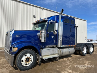 2003 International 9900i 6x4 T/A Sleeper Truck Tractor