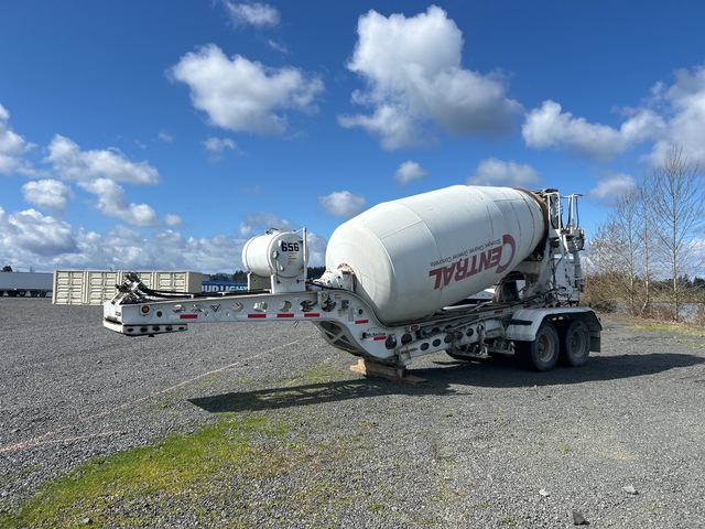 2013 McNeilus T/A 12.5 cyd Mixer Trailer 2013 McNeilus T/A 12.5 cyd Mixer Trailer