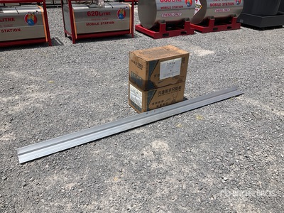 2026 Kowloon YC-25 Lote de Reglas de Concreto (Sin Usar) / Concrete Screed Zementestrich (Unused)