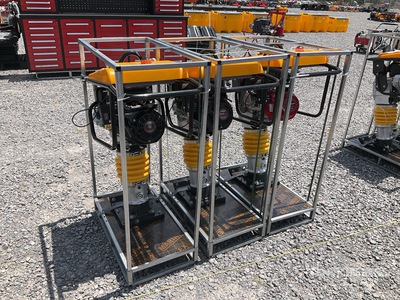 Quantity of (3) Kowloon HCR100 Lote de Bailarinas (Sin Usar) / Jumping Jack Tamper (Unused)