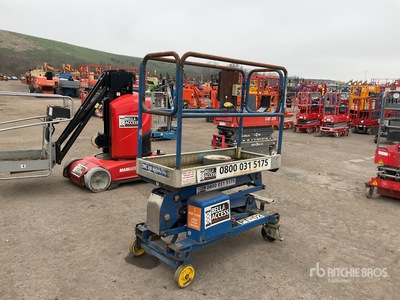 2010 Power Tower Power Tower Electric シザーリフト