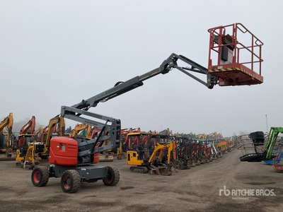2014 Skyjack 4WD Diesel Articulating Boom Lift