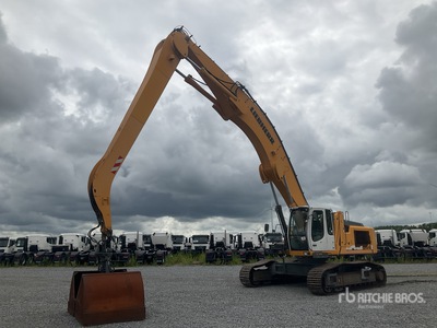 2008 Liebherr R944C Track Material Handler