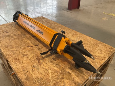 TRIPOD,  HEAVY- DUTY WOOD, SCREWLOCK (Unused)