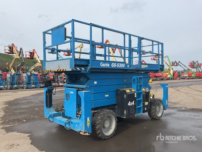 2016 Genie GS-5390 4x4 Diesel Scissor Lift