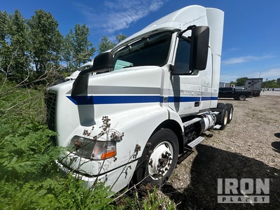 2015 Volvo VNR64T 6x4 T/A Sleeper Truck Tractor