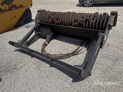 73 in スキッドステア マルチャー - Fits Denis-Cimaf DAF-180D