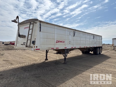 2023 Demco 42 ft 0 in T/A Remolque de granos