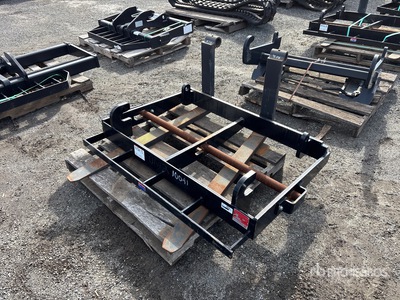 JCB 48 in Fourches pour Skid Steer