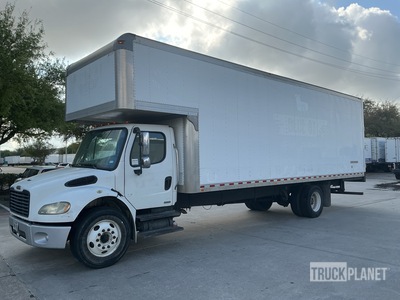 2007 Freightliner M2 106 4x2 Moving Van Truck