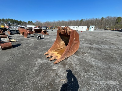 Volvo 48 in Excavator Bucket - Fits Volvo EC350/380