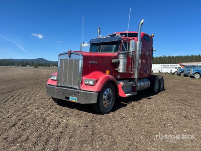 2000 Kenworth W900L 6x4 T/A Sleeper Truck Tractor
