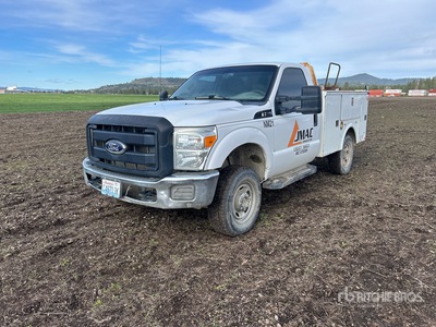 2012 Ford F-250 XL 4x4 Camion utilitaire