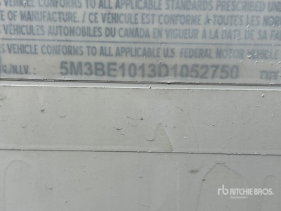 2013 Mirage 10 ft S/A Remorque fermée