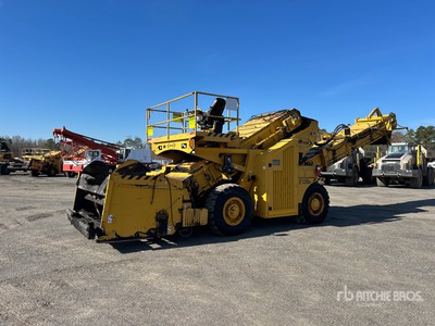 2017 Weiler E1250B Wheel Trasportatore per asfalto