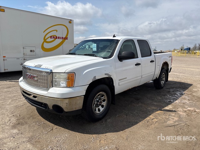 2010 GMC Sierra 1500 2010 GMC Sierra 1500 4X4 Crew Cab Pickup (Inoperable)
