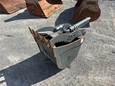 Tag 24 in Digging دلو حفارة - Fits Volvo ECR88