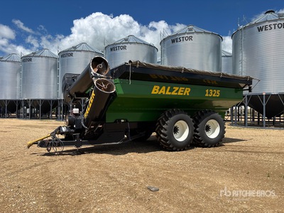 2010 Balzer 1325 T/A عربة الحبوب