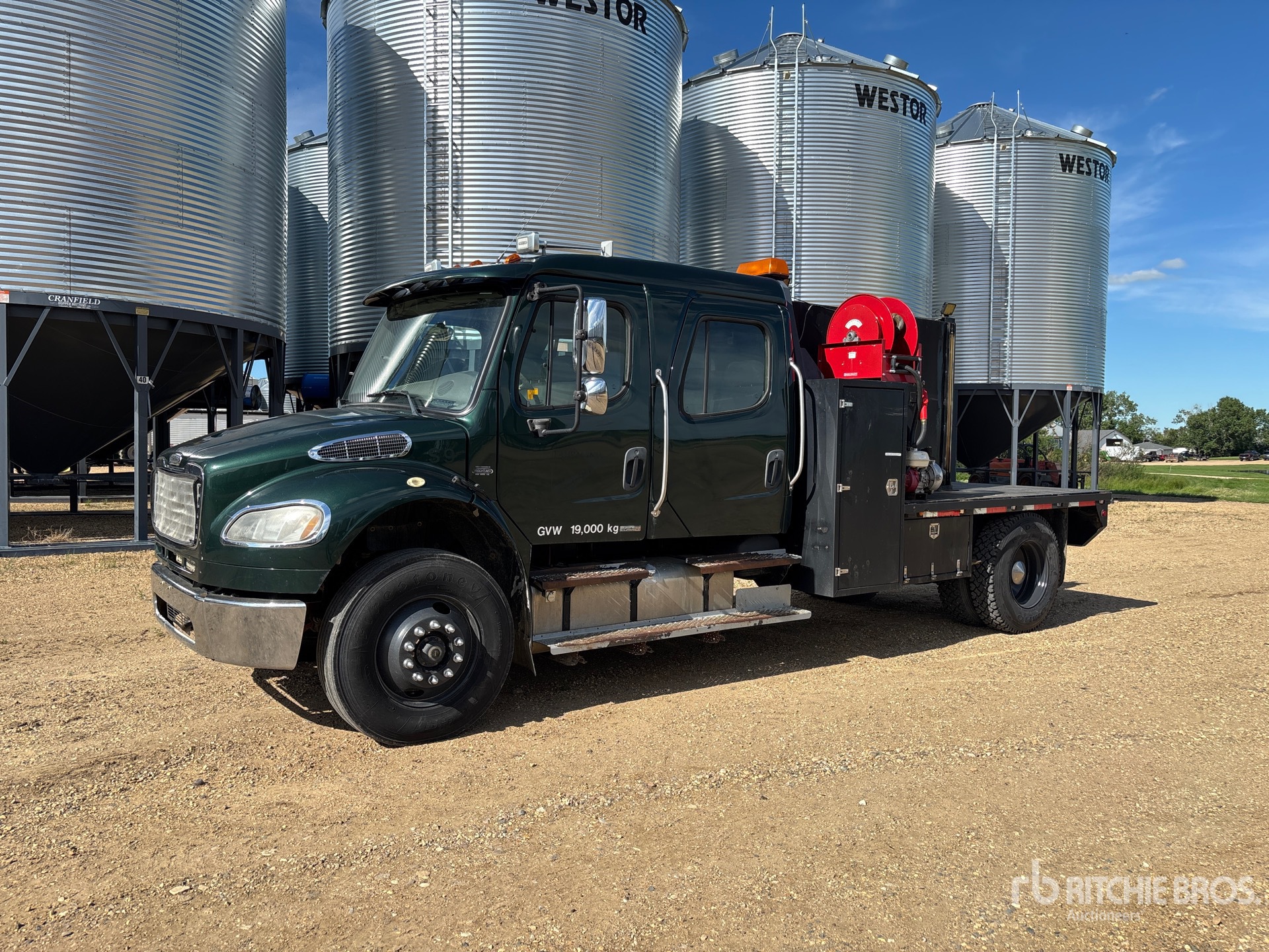 2008 Freightliner M2106 4x2 Crew Cab Utility Truck
