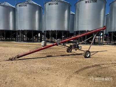 Sakundiak HD8-1000 8 in x 33 ft Grain Auger (Inoperable)