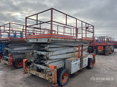 2001 Skyjack SJ9250 4x4 Dual Fuel Scissor Lift