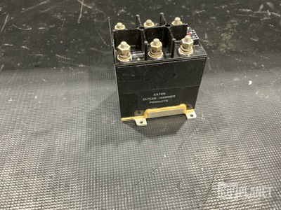 Cutler-Hammer SM601BA40A1 Remote Control Circuit Breaker