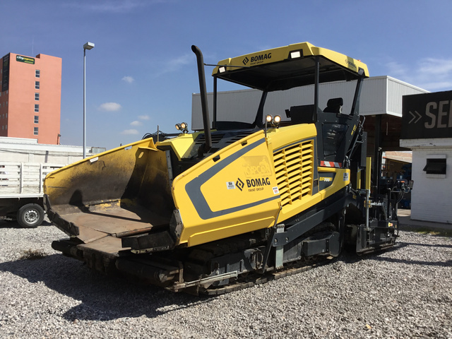 2016 Bomag BF700 Asphalt Paver