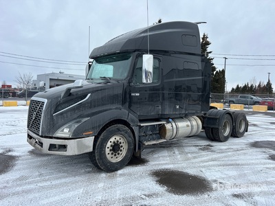 2019 Volvo VNL 6x4 تراكتور شاحنة كابينة النوم (ثنائية المحور)