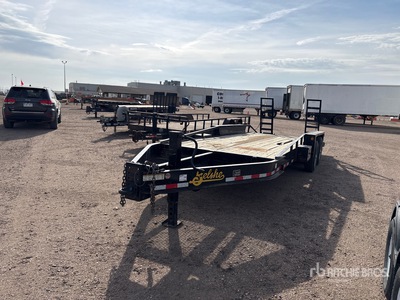 2013 Belshe BF9T 18 ft T/A Remolque Portamaquinaria