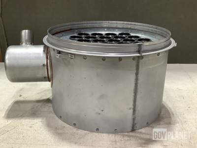 (12) Donaldson PSH00-1638 Air Clean Body Assemblies