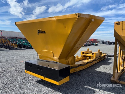 Felco 24 in x 25 ft Stationary Bedding Conveyor