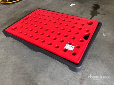 2026 AM Tank 32 gal Spill Containment Pad (Unused)
