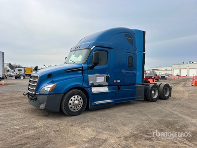 2018 Freightliner Cascadia 126 6x4 T/A Sleeper Truck Tractor