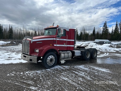 1999 Kenworth T800 6x4 T/A Sleeper Truck Tractor