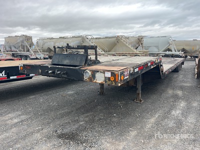 1999 Trail-Eze DLX30 48 ft T/A Sliding Axle Trailer