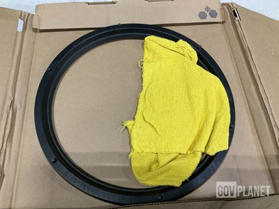 (4) Garlock 304913 Seals