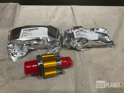 (4) Eaton AE85188M Quick Disconnect Coupling Assemblies