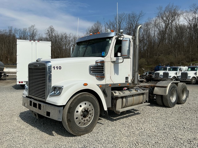 2018 Freightliner 122SD 6x4 T/A Day Cab Truck Tractor