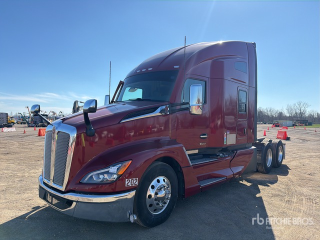 2023 Kenworth T 680 2023 Kenworth T680 6X4 T/A Sleeper Truck Tractor