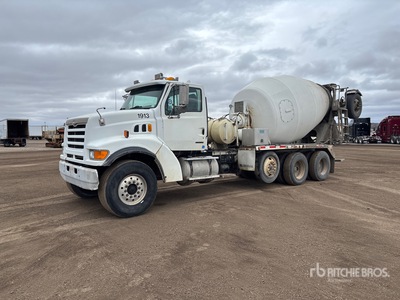 2000 Sterling L9500 8x4 Beton-Fahrmischer
