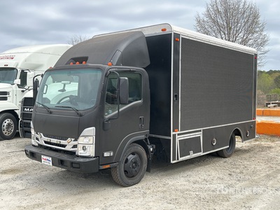 2023 Isuzu NPR 4x2 Van Truck