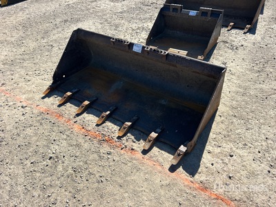 67 in General Purpose Skid Steer Bucket