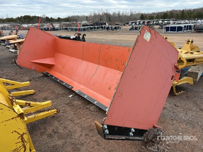 140 in Wheel Loader Box Blade